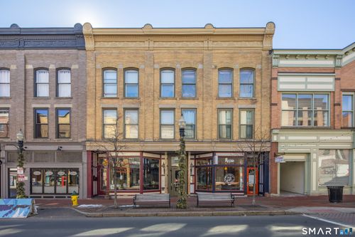 203-118 Washington St, Norwalk, CT, 06854-3033 | Card Image