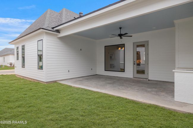 109 Shadow Bend Grass-4 | Image 27