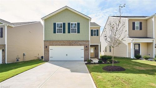119 Beechwood Circle, Thomasville, NC, 27360 | Card Image
