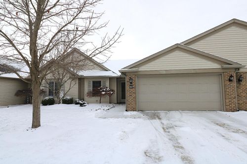 unit-b-3 Fox Run Cv, Norwalk, OH, 44857-2881 | Card Image