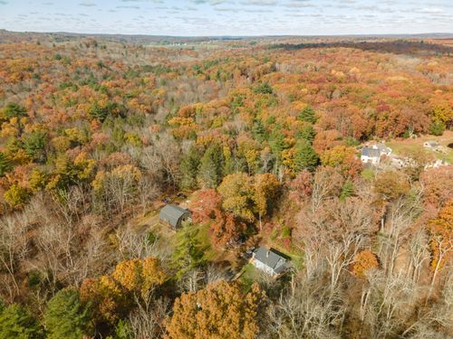 280 River Rd, Pomfret Center, CT, 06259-1826 | Card Image