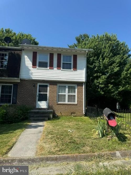 237 Cameron St, BERRYVILLE, VA, 22611-1141 | Card Image