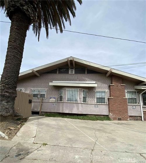1331 Atlantic Ave, Long Beach, CA, 90813-3337 | Card Image