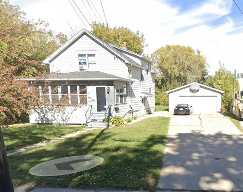 1048 9th Avenue, OSHKOSH, WI, 54902 | Card Image