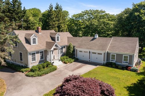 53 Cummings Ln, Westport, MA, 02790-1401 | Card Image