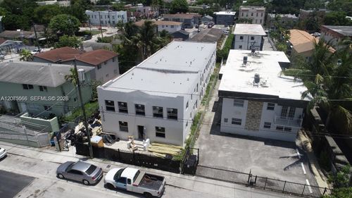 1020 Sw 2nd St, MIAMI, FL, 33130-1025 | Card Image