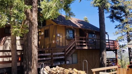 641 Virginia Ct, Lake Arrowhead, CA, 92352 | Card Image