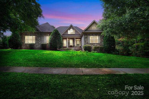 4020 Lingen Ln, Waxhaw, NC, 28173-0201 | Card Image