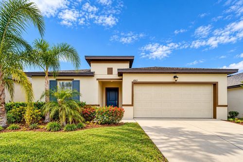 6963 Shelby Lynn Way, Zephyrhills, FL, 33542-4890 | Card Image