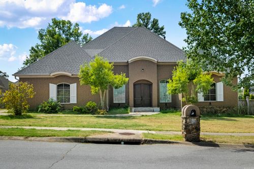 603 Sedgefield Dr, Bryant, AR, 72022-8377 | Card Image