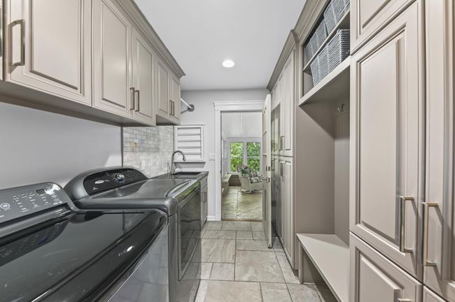 18140 Colline Vue Boulevard, House other with 4 bedrooms, 3 bathrooms and null parking in Brookfield WI | Image 15
