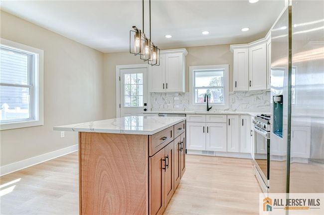 32 Campbell Ave, House other with 5 bedrooms, 3 bathrooms and null parking in Edison NJ | Image 14