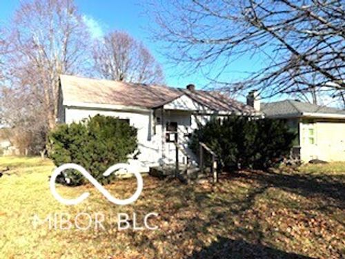 504 W Broadway St, Greenwood, IN, 46142-3524 | Card Image