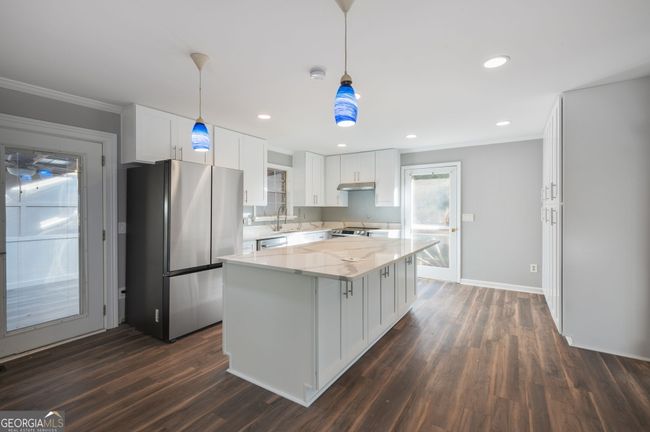 2030 Starlight Dr, House other with 5 bedrooms, 2 bathrooms and null parking in Marietta GA | Image 26