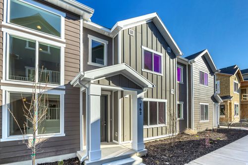 425-762 W 520 S, American Fork, UT, 84003-5053 | Card Image