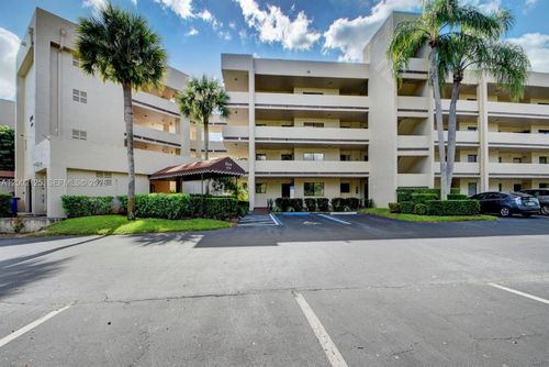 308-3154 Via Poinciana, Lake Worth, FL, 33467-1932 | Card Image