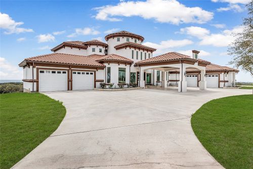 205 County Road 2727, Mico, TX, 78056-5671 | Card Image