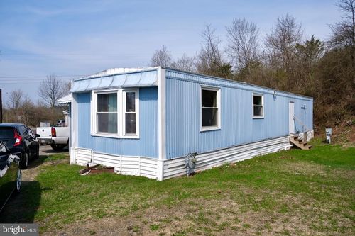 17 Bordic Rd, Reading, PA, 19606-3601 | Card Image