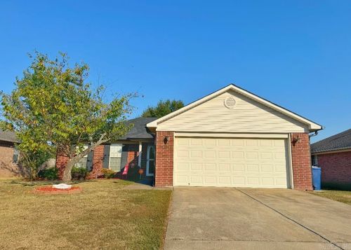 930 Brownstone Dr, Conway, AR, 72034-7602 | Card Image