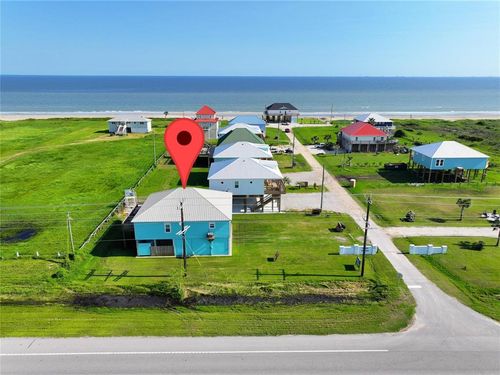 994 Bolivar Dunes Blvd, Gilchrist, TX, 77617-3001 | Card Image