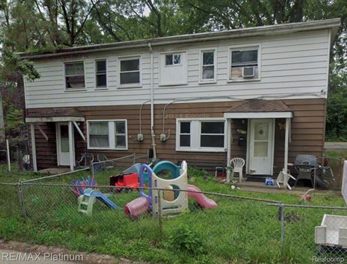 2012 Dryden St, Westland, MI, 48186-4626 | Card Image