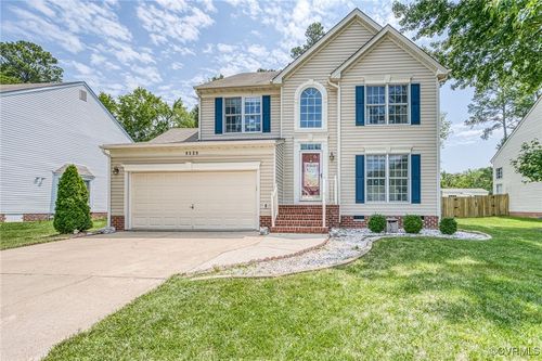 9529 Hungary Woods Dr, Glen Allen, VA, 23060-3297 | Card Image