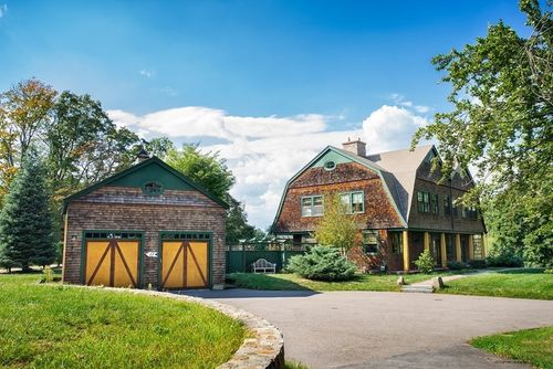 11 Green Street, Milton, MA, 02186 | Card Image