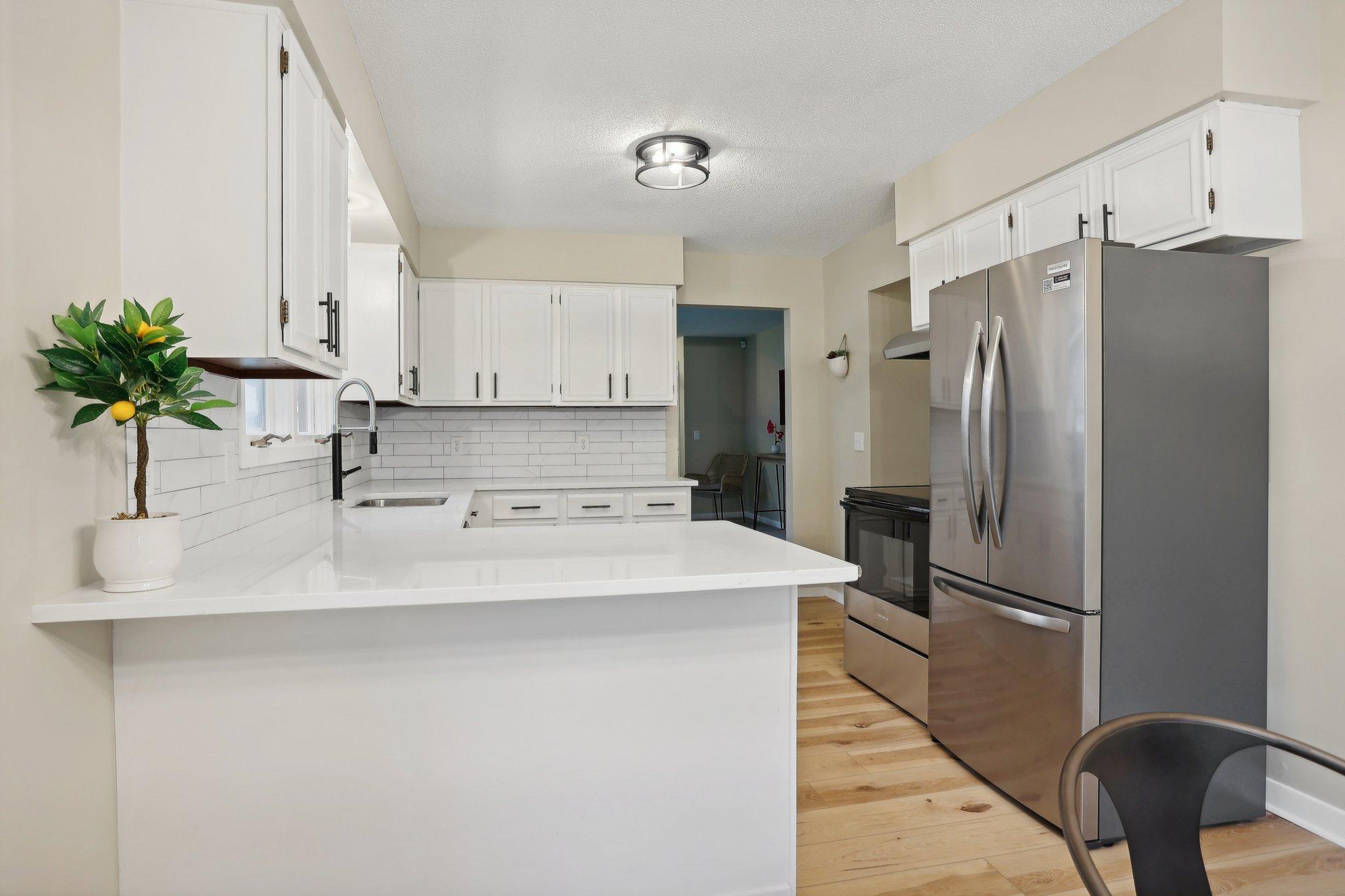 English St, Saint Paul, MN 55106