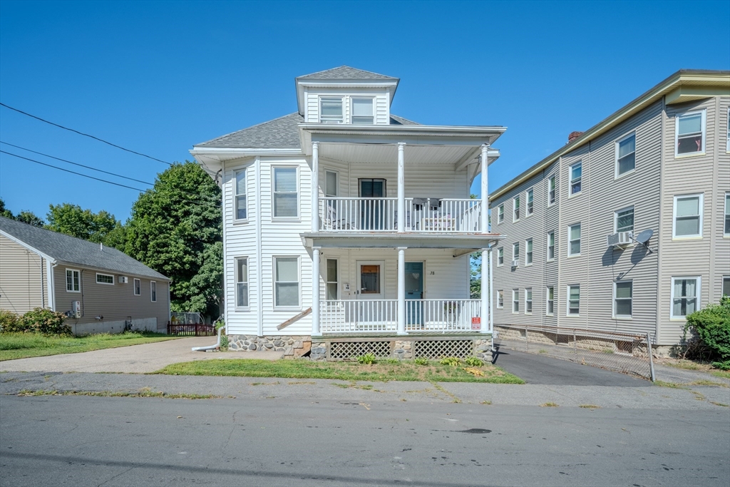 Blossom St, Haverhill, MA 01835