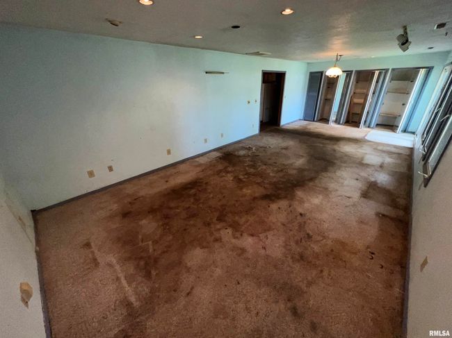 1012 Collins Ct, House other with 3 bedrooms, 2 bathrooms and null parking in Bartonville IL | Image 9
