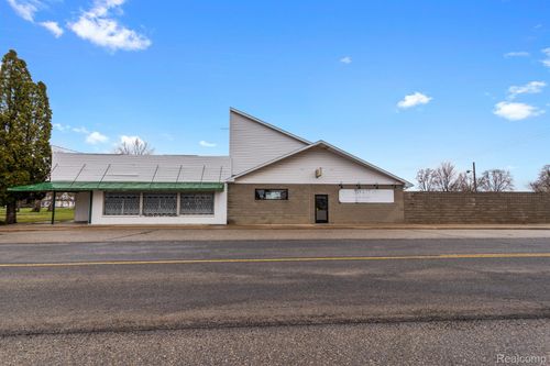 219 E Main St, Bannister, MI, 48807-5122 | Card Image