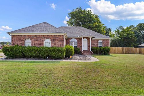 15 Joshua Cir, Conway, AR, 72032-9616 | Card Image