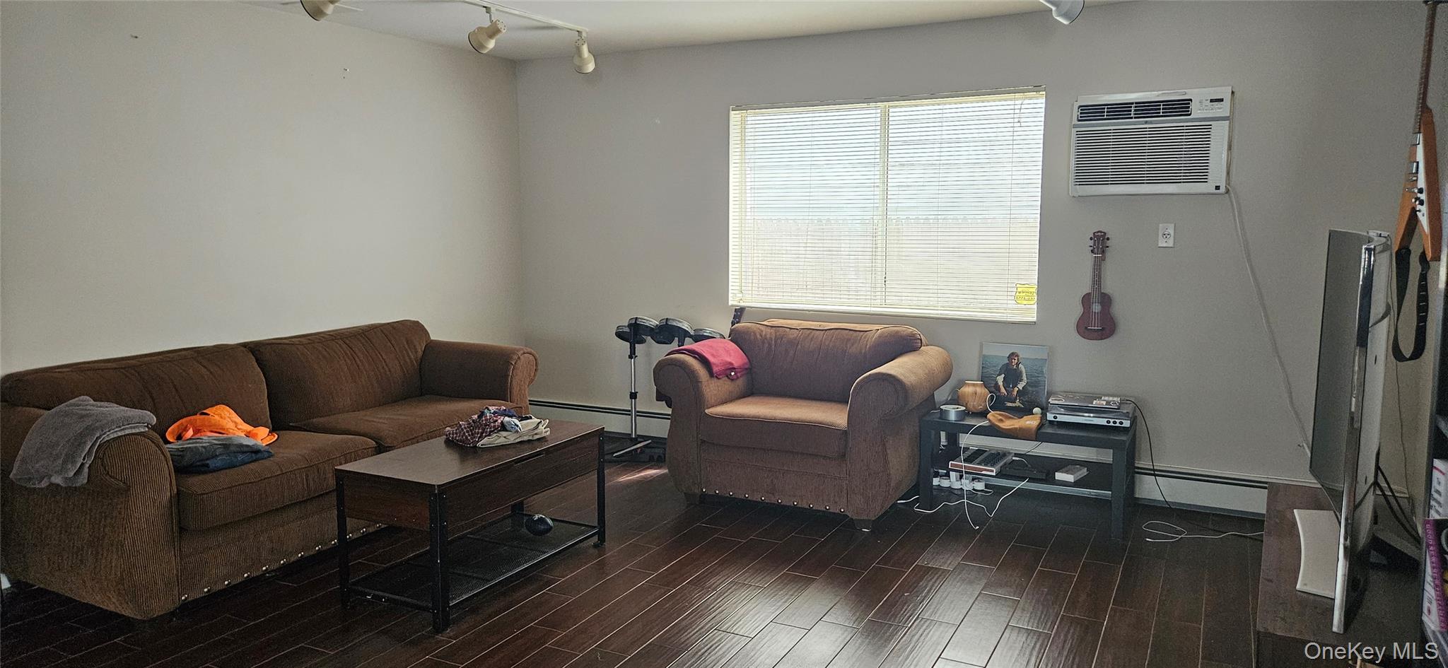 Residential Lease in Long Beach 5