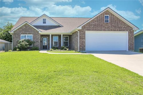 4402 Pleasant Dr, Lake Charles, LA, 70605-4420 | Card Image