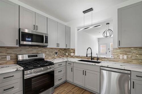 16879 Mammoth Springs Drive, Houston, TX, 77095 | Card Image