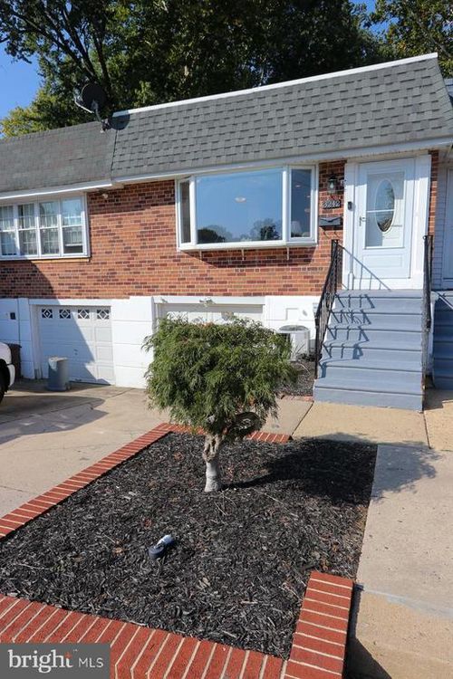 3242 Rhett Rd, PHILADELPHIA, PA, 19154-3325 | Card Image