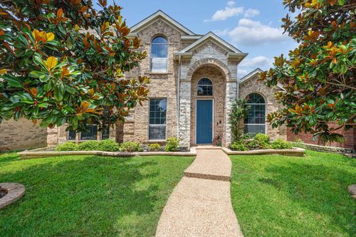 9004 Regal Oaks Dr, Mckinney, TX, 75072-4949 | Card Image