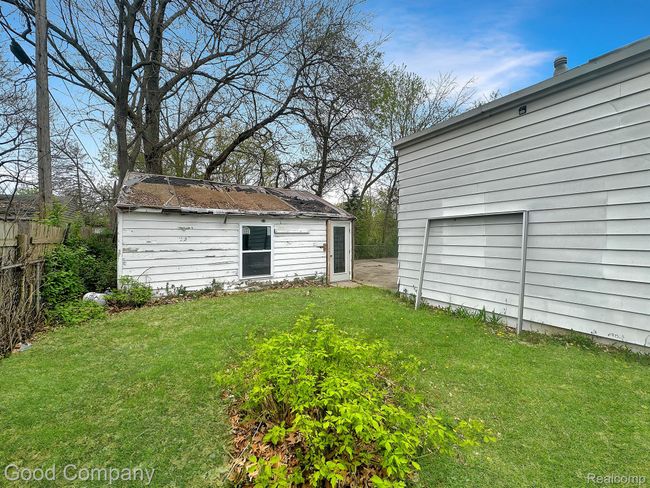 454 E Atherton Rd, House other with 4 bedrooms, 2 bathrooms and null parking in Flint MI | Image 26