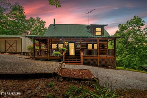 3661 Chilhowee Trl, Maryville, TN, 37803-6806 | Card Image