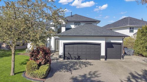 16865 80 Ave, Surrey, BC, V4N4Y8 | Card Image