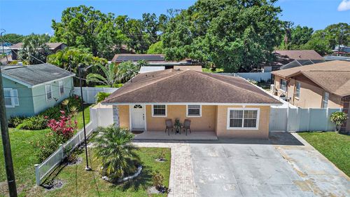8210 Marigold Ave, TAMPA, FL, 33614-2557 | Card Image