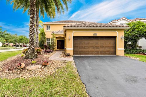 1518-1518 Maple Dr, Weston, FL, 33327-1617 | Card Image