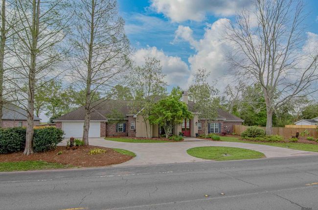 6996 Highway 1, House other with 3 bedrooms, 3 bathrooms and null parking in Belle Rose LA | Image 4