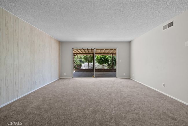 26111 Abdale St, House other with 4 bedrooms, 2 bathrooms and 2 parking in Newhall CA | Image 11
