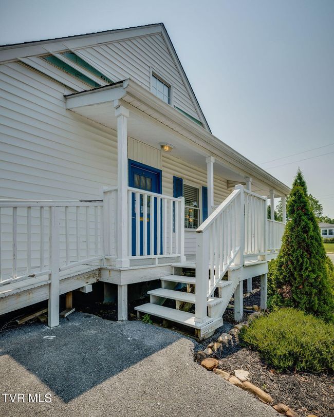 1941 Euclid Ave, Home with 0 bedrooms, 0 bathrooms and 10 parking in Bristol VA | Image 33