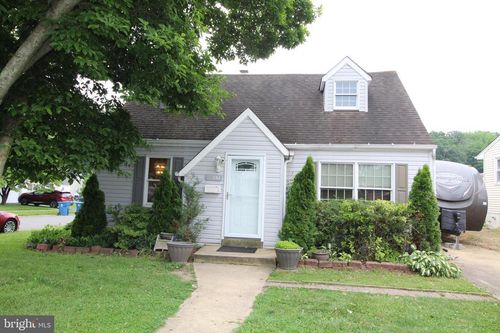 2500 Linkwood Ave, WILMINGTON, DE, 19805-2332 | Card Image