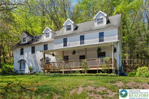 1841 Twin Pine Rd, Stroudsburg, PA, 18360-7707 | Card Image