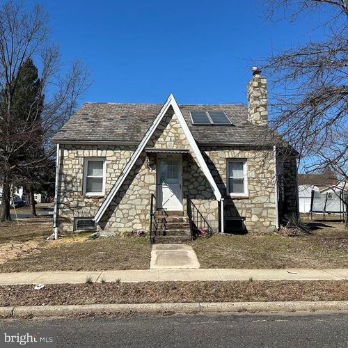 809 Olive St, FLORENCE, NJ, 08518-1503 | Card Image