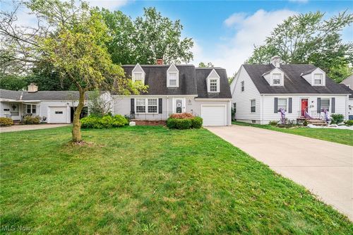 21503 Hillsdale Ave, Fairview Park, OH, 44126-2303 | Card Image