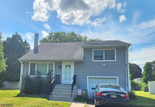827 Limecrest Rd, Newton, NJ, 07860-8807 | Card Image